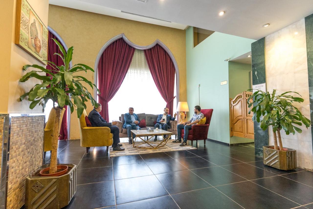 Hotel Grand Star Al Saha 3*