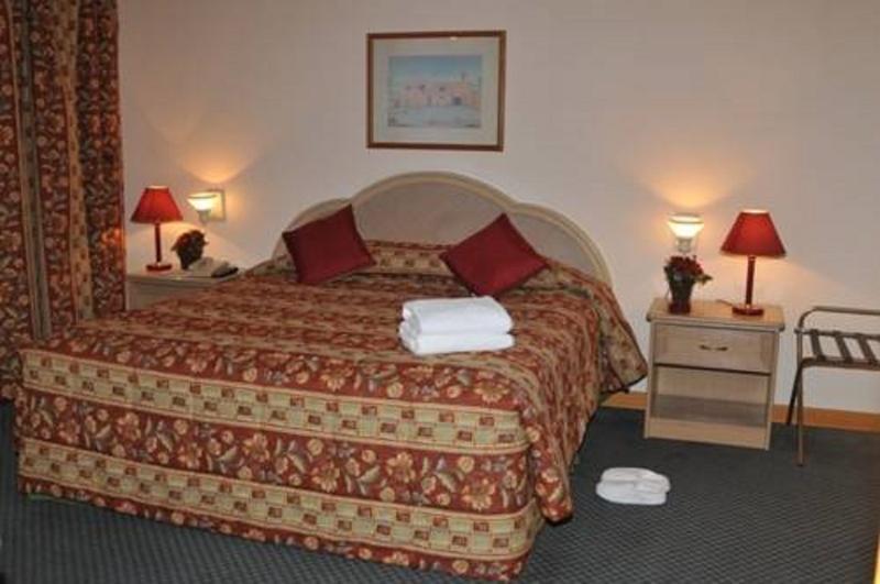 Grand Star Al Saha Hotel
