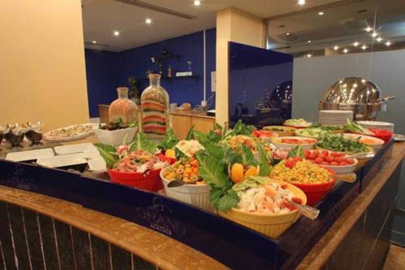 Grand Star Al Saha Hotel