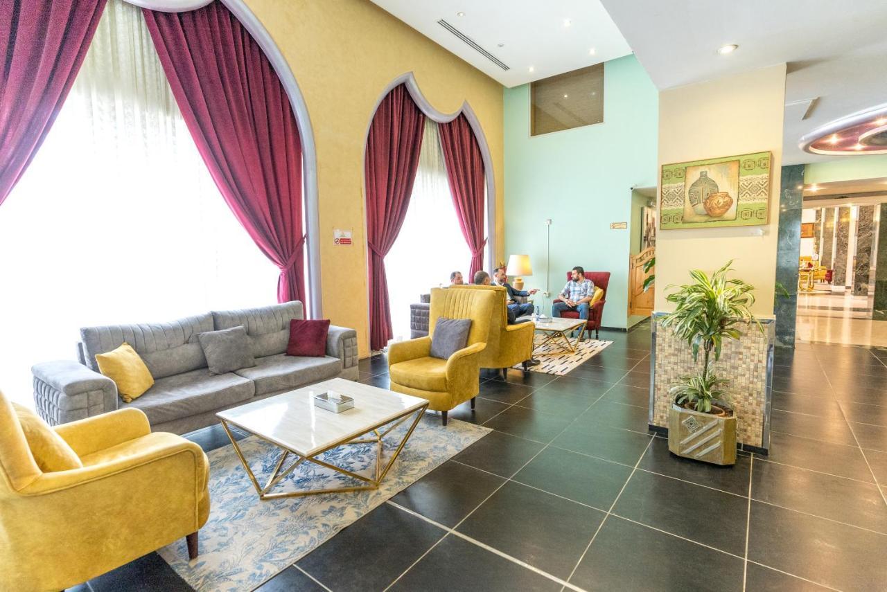 Hotel Grand Star Al Saha